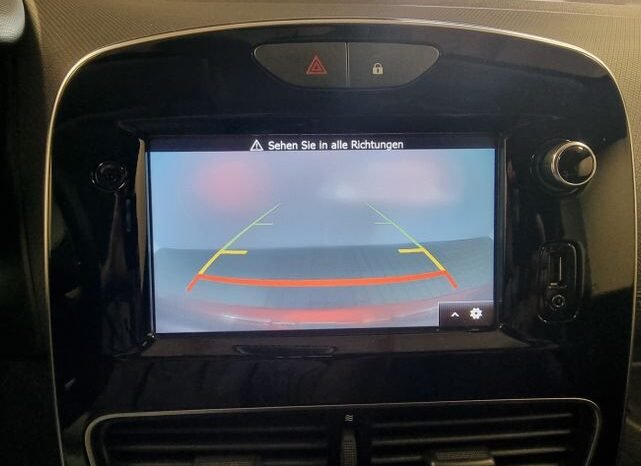 
								Renault Clio IV (Rot) full									