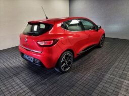 
										Renault Clio IV (Rot) full									