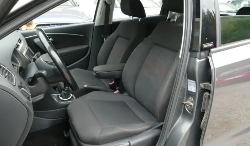 
								Volkswagen Polo 1.2 TSI 90 CH Match BVM5 – 2017 full									