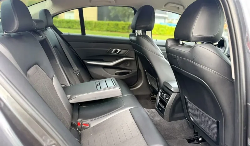 
								BMW 316d Lounge 2.0 120 CV BVA8 – 2021 full									