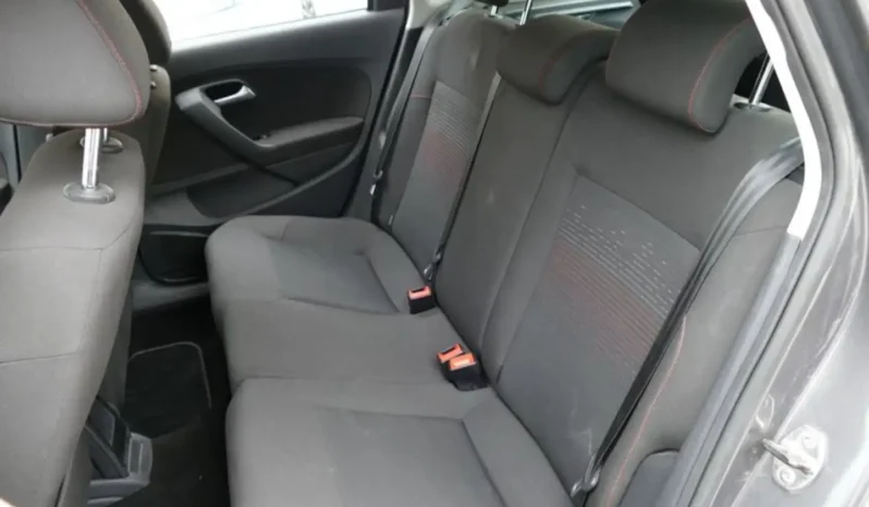 
								Volkswagen Polo 1.2 TSI 90 CH Match BVM5 – 2017 full									