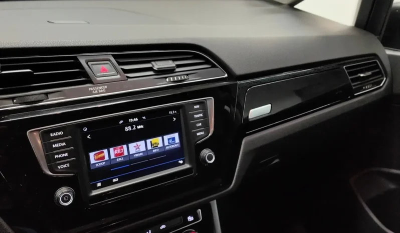 
								Volkswagen Touran 1.6 TDI 115 BMT 7pl Sound – 2017 full									