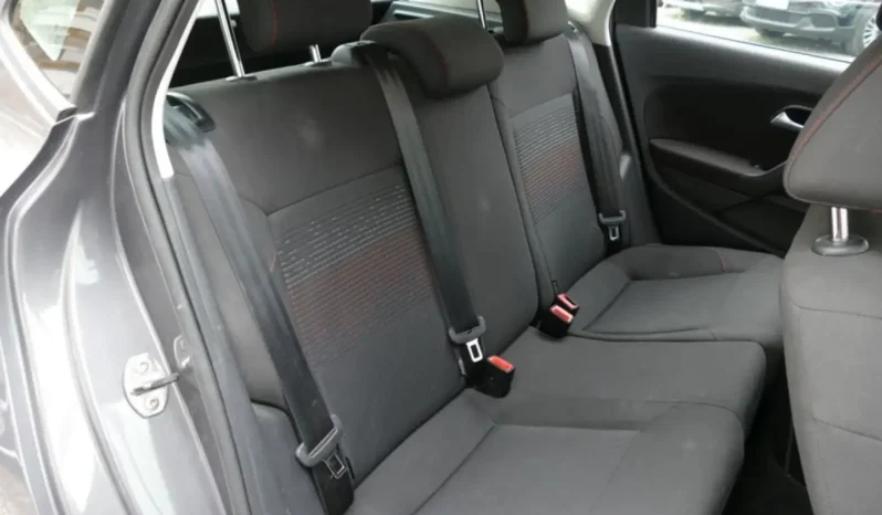 
								Volkswagen Polo 1.2 TSI 90 CH Match BVM5 – 2017 full									