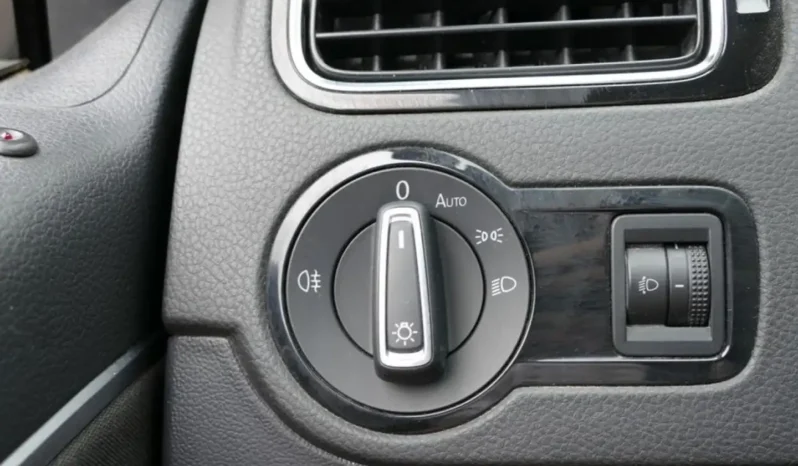 
								Volkswagen Polo 1.2 TSI 90 CH Match BVM5 – 2017 full									