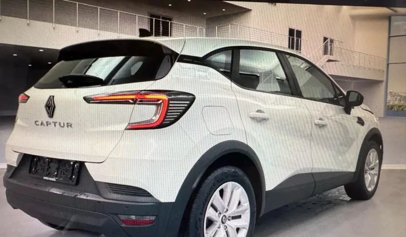 
								Renault Captur 1.3 TCE Hybrid 158 EDC Evolution full									