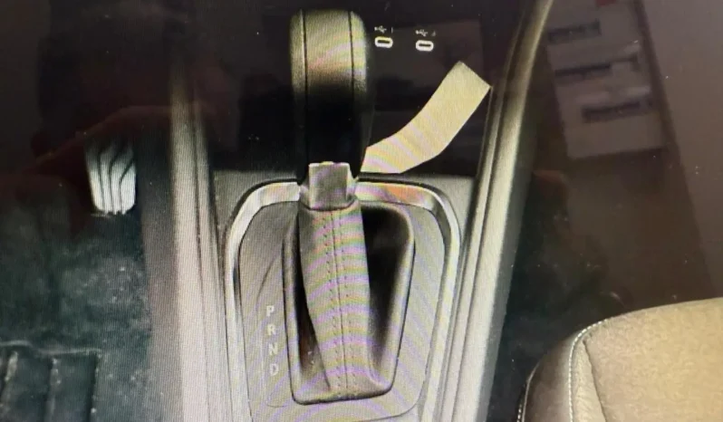 
								Renault Captur 1.3 TCE Hybrid 158 EDC Evolution full									